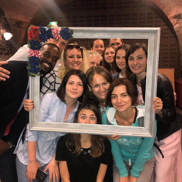 Meet your Posher, Becca - Picture 1 of 1